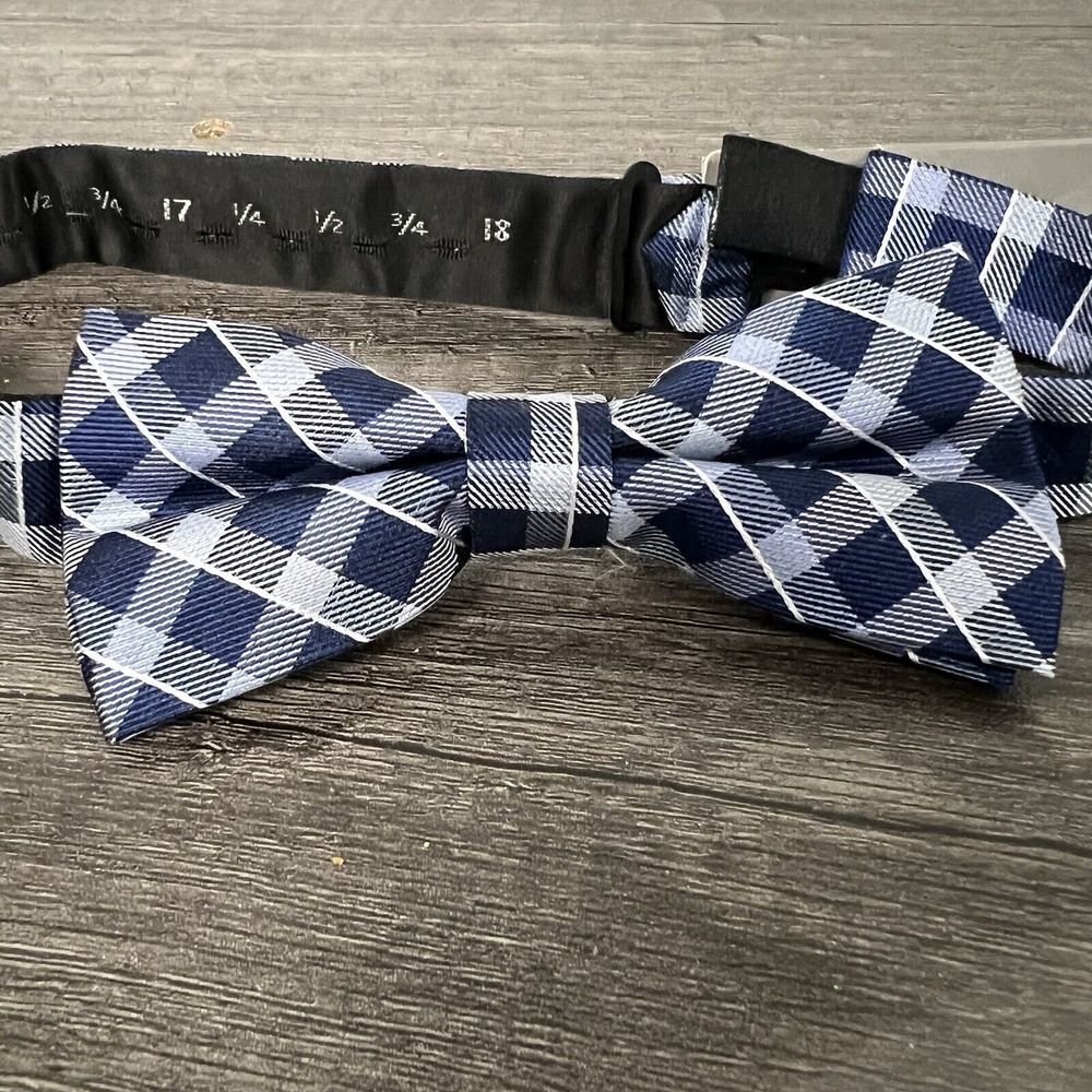DKNY SUGGESTED RETAIL‎ $49.50 7 WINDOW PLAID P BOW TIE BLUE CHECKERED